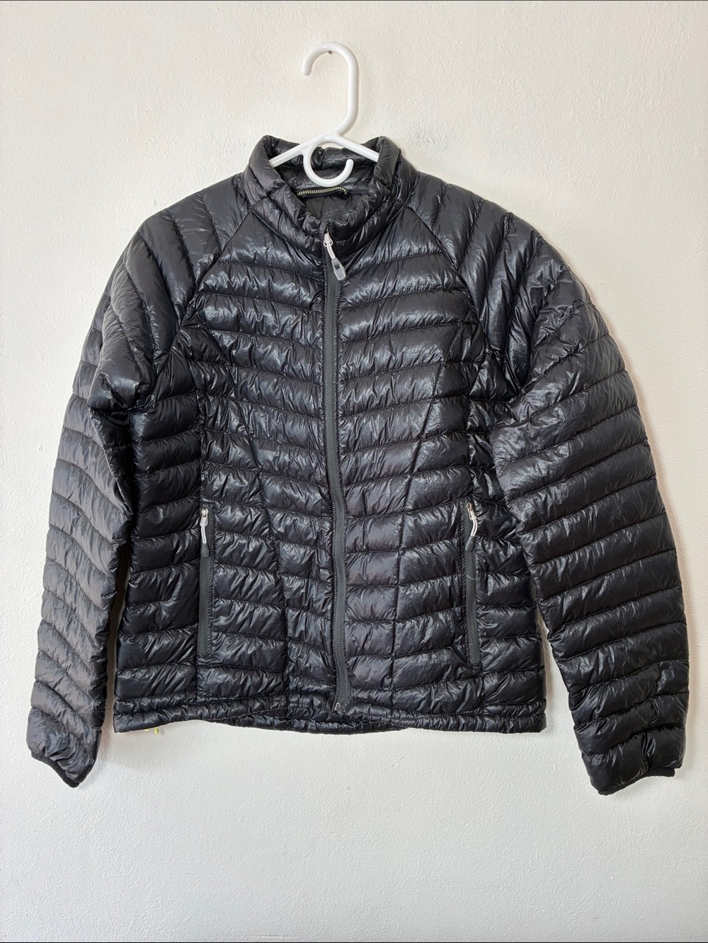 MOUNTAIN HARDWEAR Ghost Whisperer Hoody Puffer Jacket